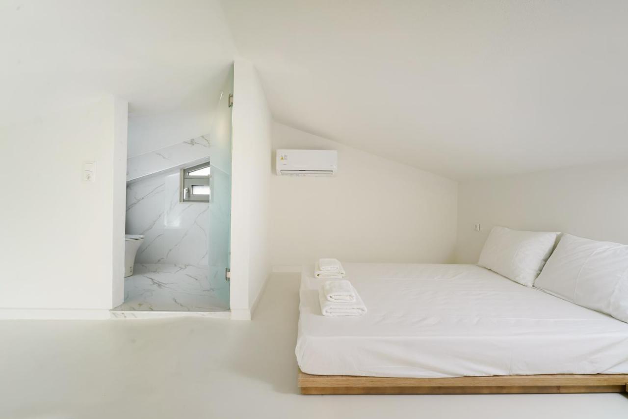 Athina Palace Luxurious Appartments Potos Exterior foto