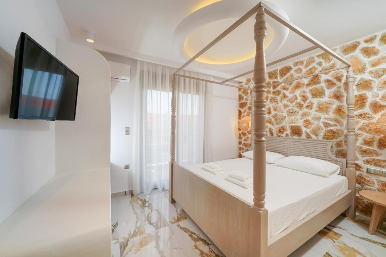 Athina Palace Luxurious Appartments Potos Exterior foto