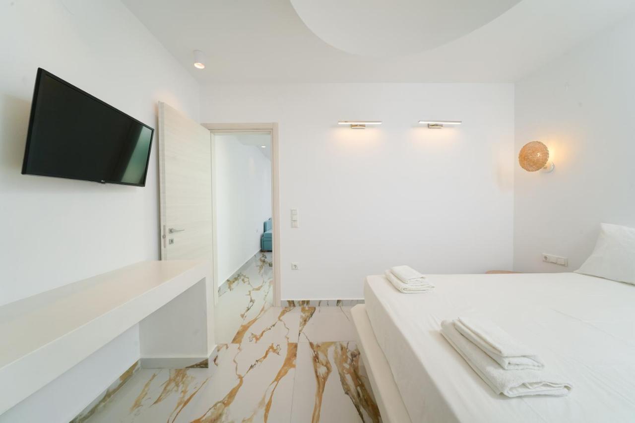 Athina Palace Luxurious Appartments Potos Exterior foto